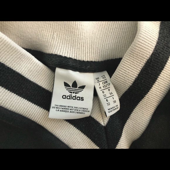 Adidas sweatshirt - Picture 2 of 4